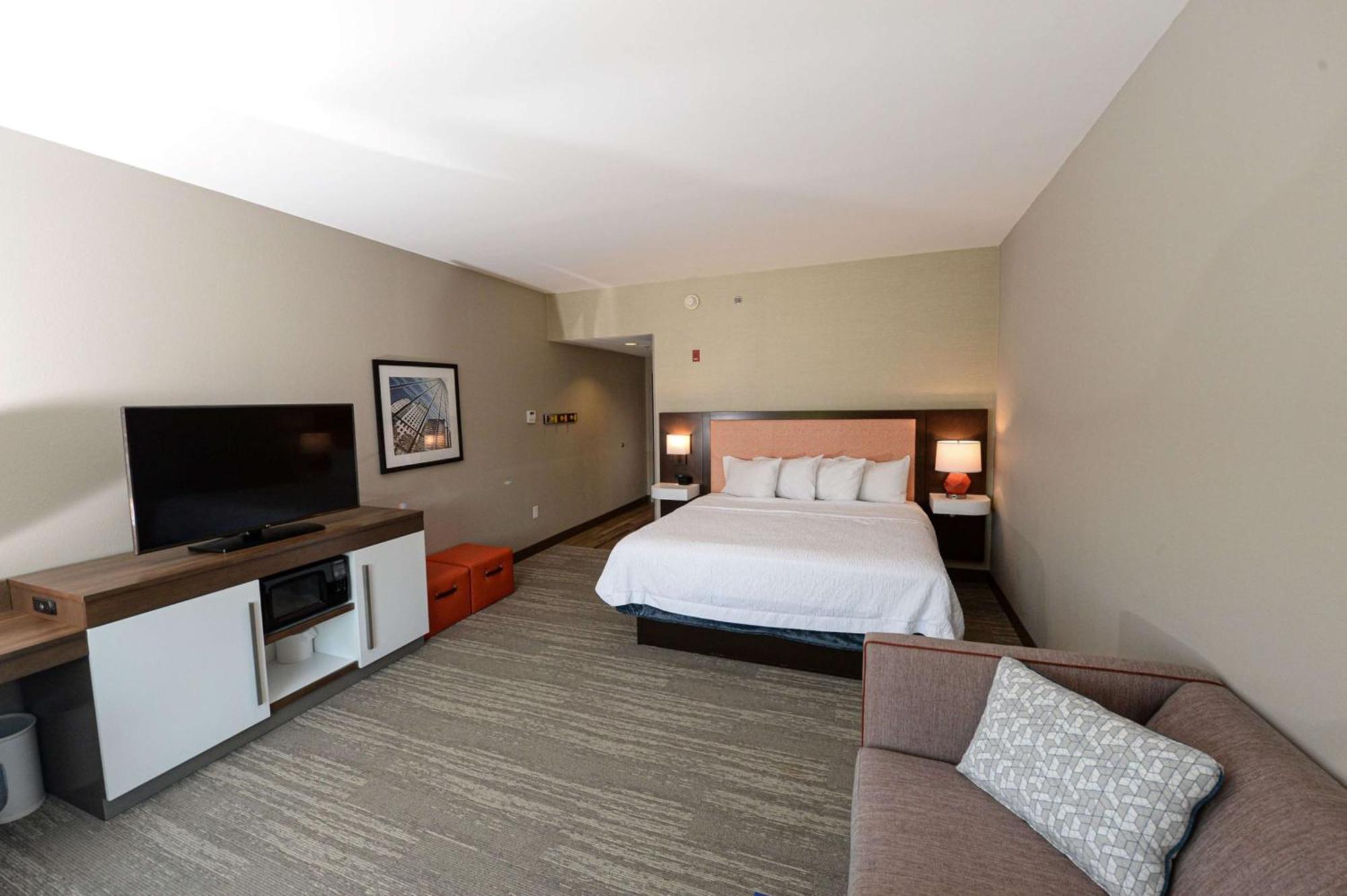 Hampton Inn & Suites Lenoir, Nc Exterior photo